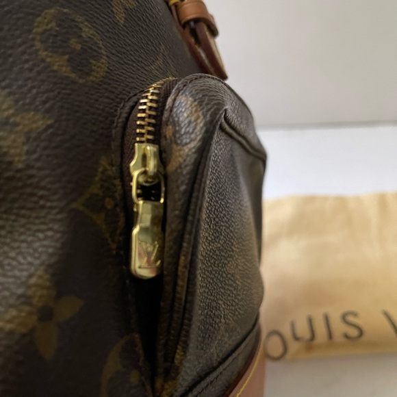 LOUIS VUITTON MONOGRAM MONTSOURIS PM WITH DUST BAG - Picture 8 of 11
